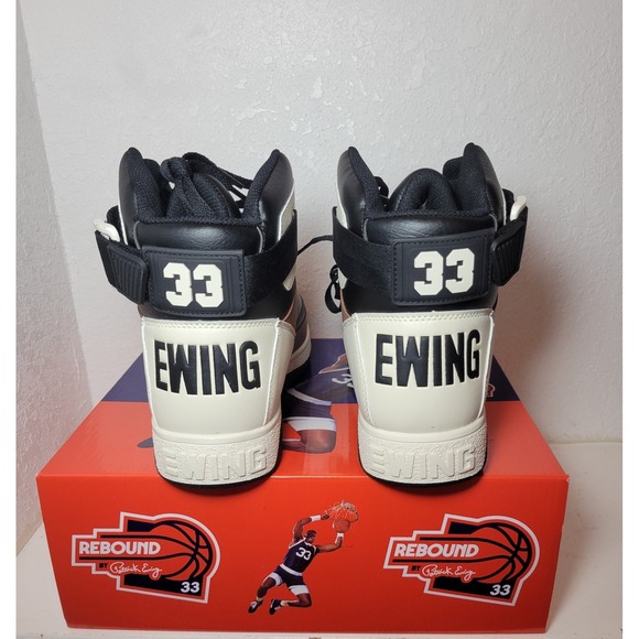 Athletic_Shoes